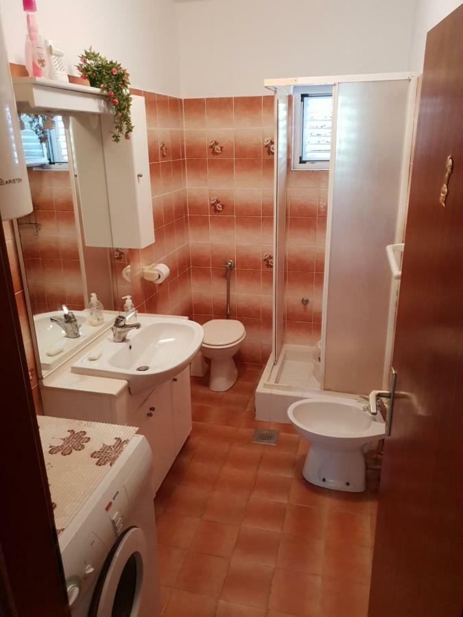 Apartman Dora Šmrika Exterior foto